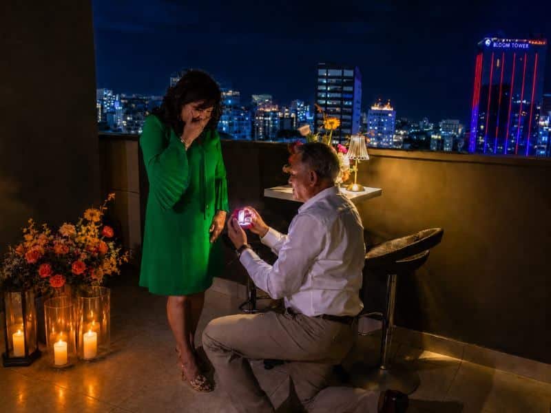Como debes pedirle la mano a tu novia _ Protocolo