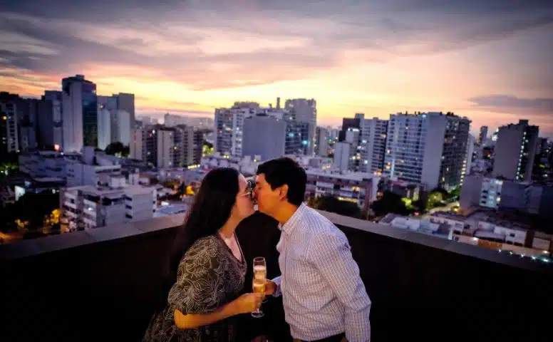 Romántica Pedida de Mano en Lima con Hermoso Atardecer